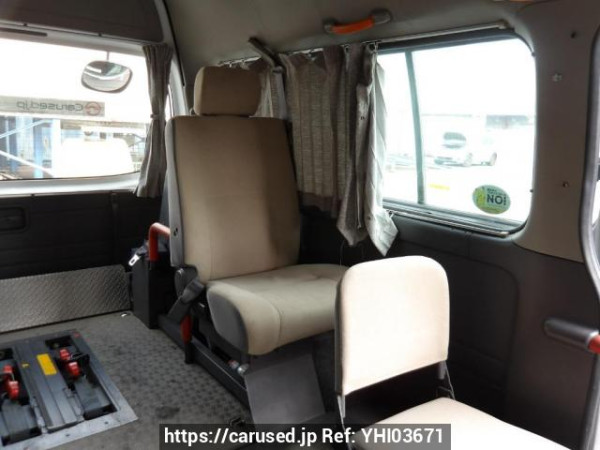 Used 2004 AT nissan caravan-bus DWGE25 Image[21]