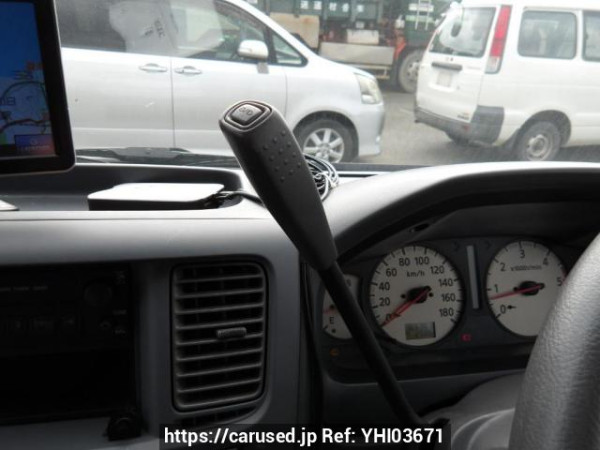 Used 2004 AT nissan caravan-bus DWGE25 Image[32]