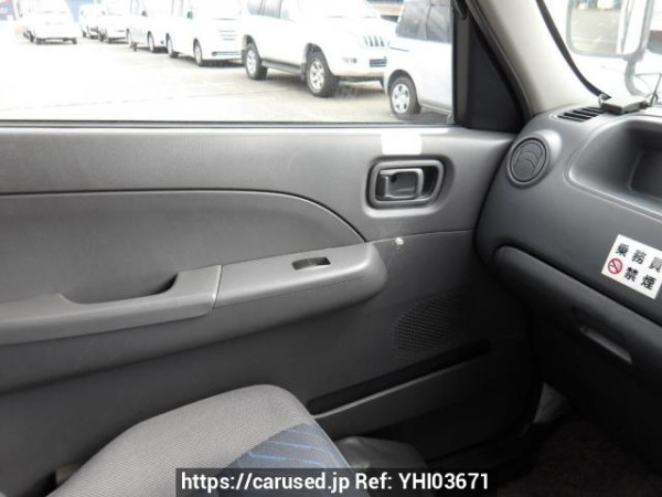 Used 2004 AT nissan caravan-bus DWGE25 Image[40]