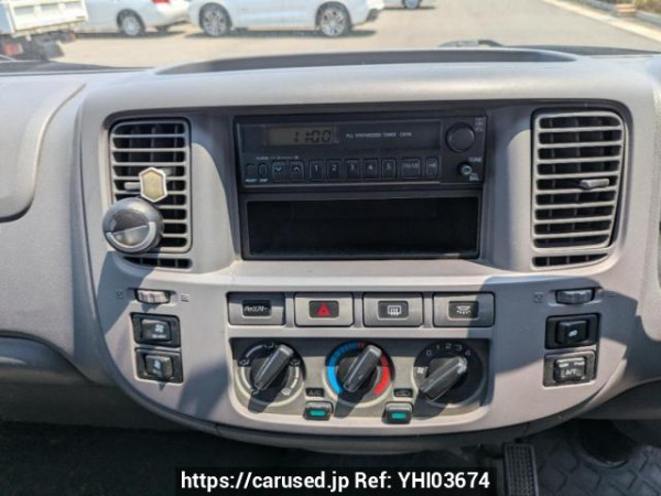 Used 2005 AT nissan caravan-bus DWMGE25 Image[17]