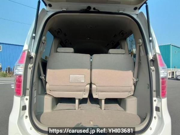 Used 2009 AT toyota noah ZRR75G Image[8]
