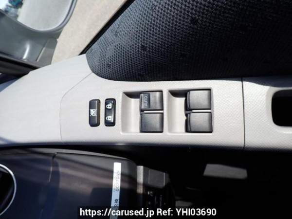 Used 2009 AT toyota vitz KSP90 Image[27]