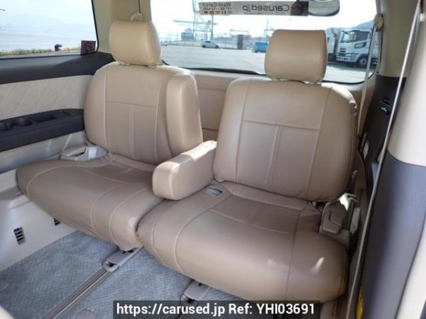 Used 2005 AT toyota alphard ANH10W Image[16]