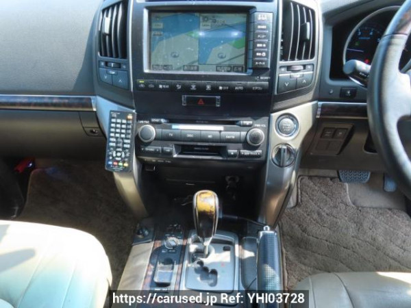Used 2008 AT toyota land-cruiser UZJ200W Image[25]
