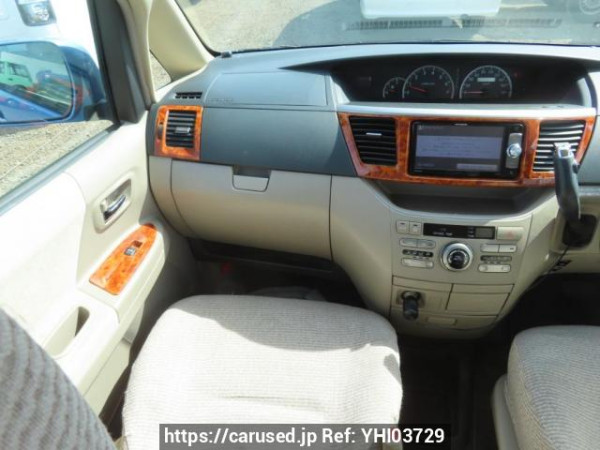 Used 2005 AT toyota noah AZR60G Image[23]