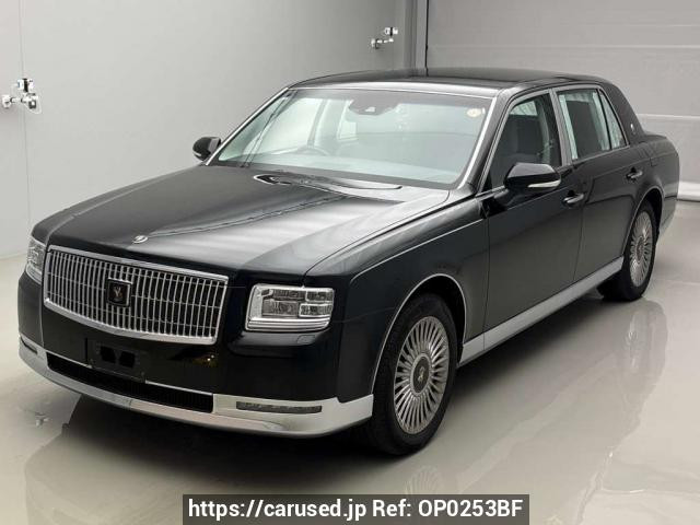 2019 Toyota Century UWG60