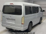 Used 2005 AT toyota hiace-wagon TRH214W Image[1]