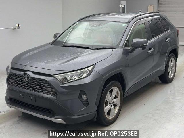 Buy Used 2020 Toyota RAV4 MXAA54 (OP0253EB) - Carused.jp