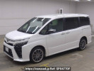 Toyota Voxy ZRR85W
