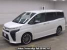 Toyota Voxy ZRR85W