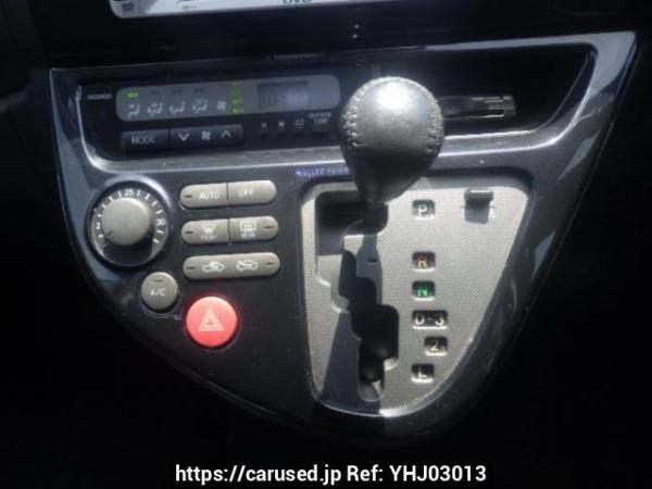 Used 2005 AT toyota wish ZNE10G Image[23]