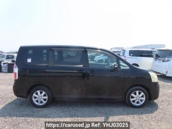 Used 2008 AT toyota noah ZRR70G Image[7]