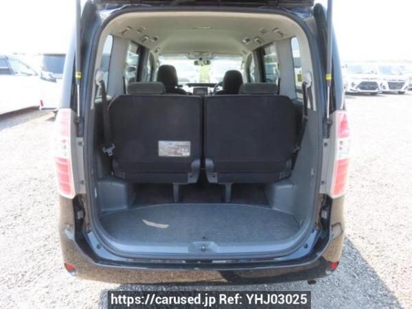 Used 2008 AT toyota noah ZRR70G Image[8]