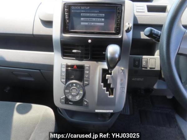 Used 2008 AT toyota noah ZRR70G Image[19]