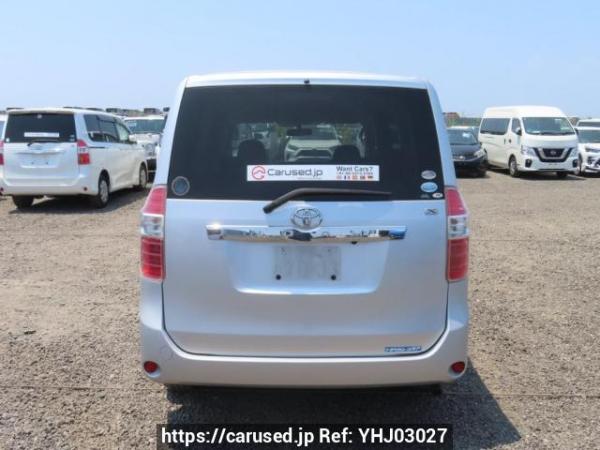 Used 2009 AT toyota noah ZRR70G Image[5]