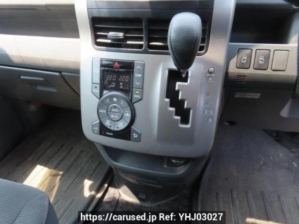 Used 2009 AT toyota noah ZRR70G Image[23]