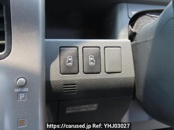 Used 2009 AT toyota noah ZRR70G Image[27]