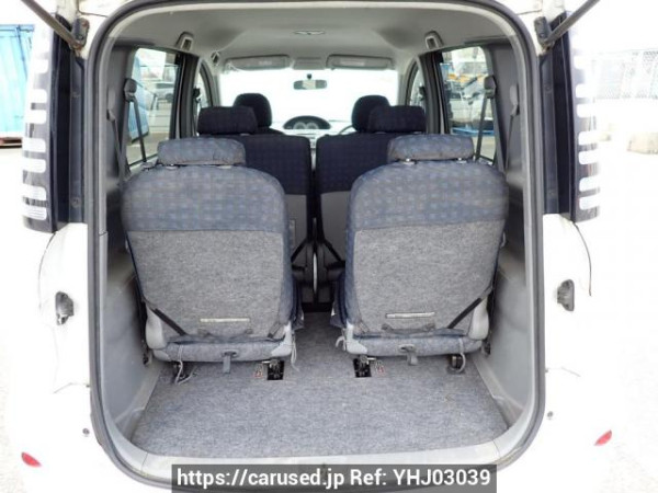 Used 2005 AT toyota sienta NCP81G Image[8]
