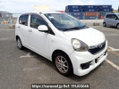 Toyota Pixis Epoch LA300A