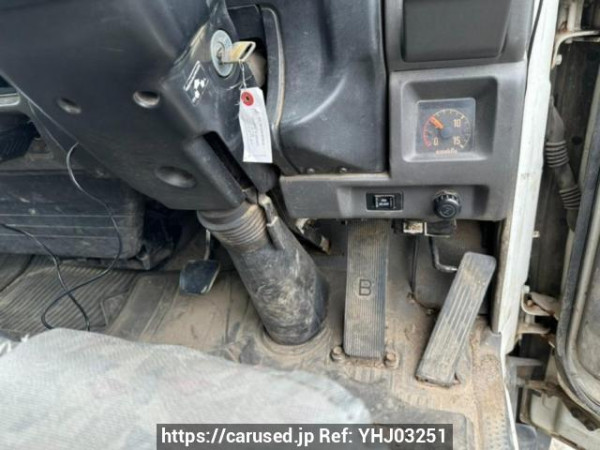Used 2003 MT isuzu juston NRR35C3 Image[10]