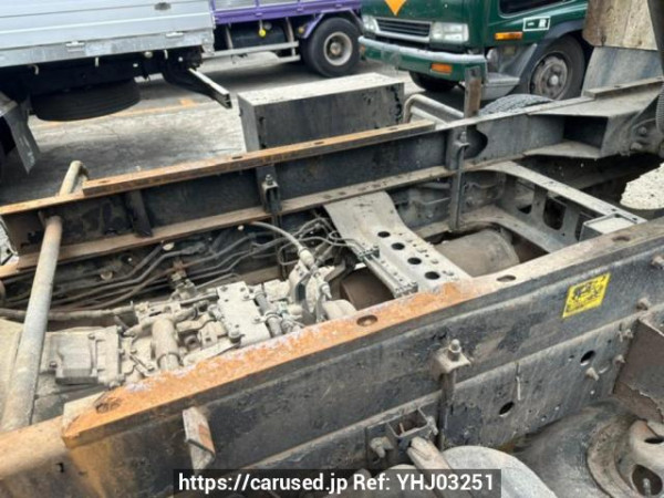 Used 2003 MT isuzu juston NRR35C3 Image[18]