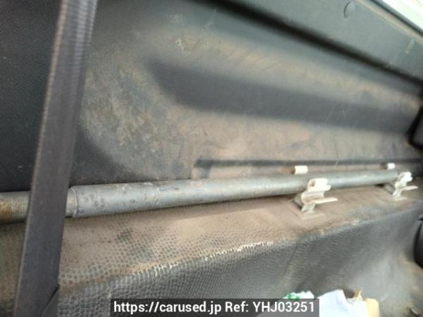 Used 2003 MT isuzu juston NRR35C3 Image[38]