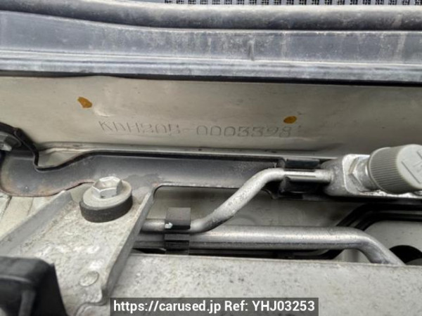 Used 2004 AT toyota hiace-van KDH205V Image[9]