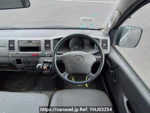 Used 2005 MT toyota hiace-van KDH205V Image[18]