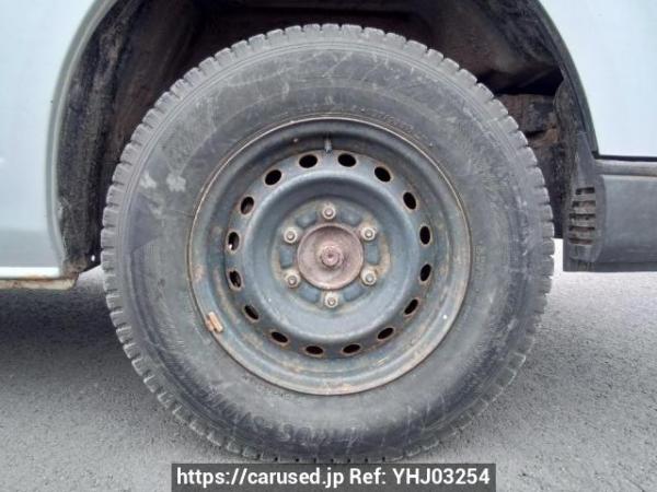 Used 2005 MT toyota hiace-van KDH205V Image[25]