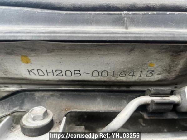 Used 2005 MT toyota hiace-van KDH205V Image[8]