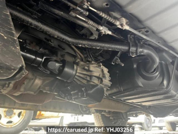 Used 2005 MT toyota hiace-van KDH205V Image[18]