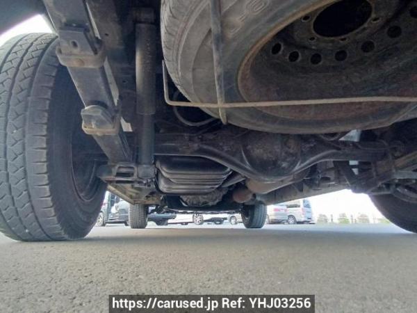Used 2005 MT toyota hiace-van KDH205V Image[35]