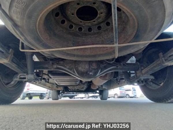 Used 2005 MT toyota hiace-van KDH205V Image[37]