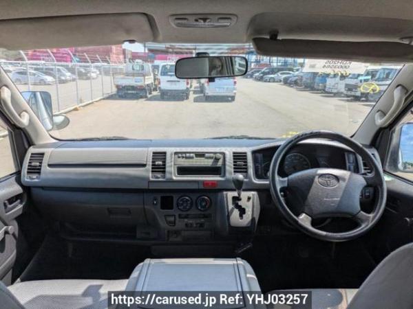 Used 2004 AT toyota hiace-van KDH205K Image[16]