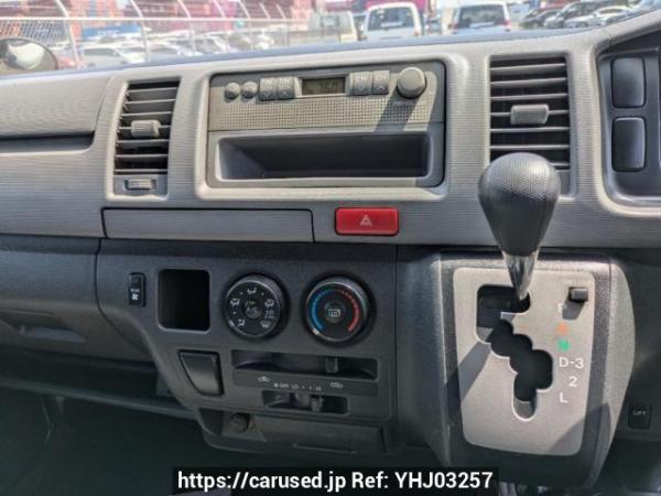 Used 2004 AT toyota hiace-van KDH205K Image[19]