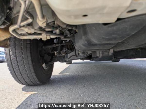 Used 2004 AT toyota hiace-van KDH205K Image[28]