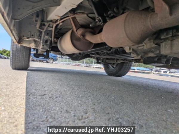 Used 2004 AT toyota hiace-van KDH205K Image[30]