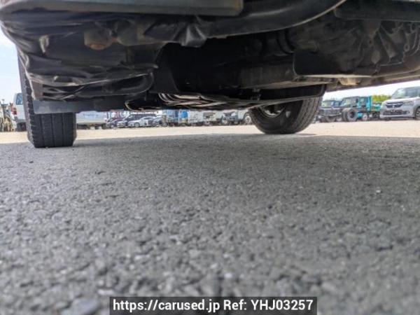 Used 2004 AT toyota hiace-van KDH205K Image[33]