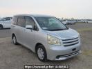 Toyota Noah ZRR70G