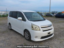 Toyota Noah ZRR70W