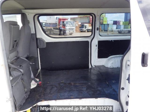 Used 2005 AT toyota regiusace-van KDH200V Image[17]