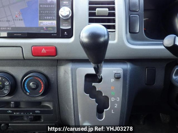 Used 2005 AT toyota regiusace-van KDH200V Image[26]