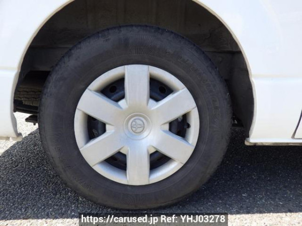 Used 2005 AT toyota regiusace-van KDH200V Image[33]