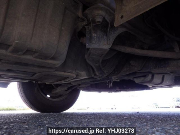 Used 2005 AT toyota regiusace-van KDH200V Image[35]
