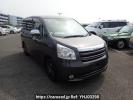 Toyota Noah ZRR70G