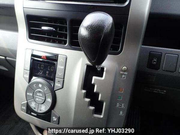 Used 2007 AT toyota noah ZRR70G Image[23]