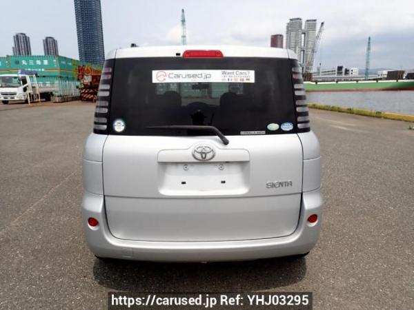Used 2005 AT toyota sienta NCP81G Image[5]