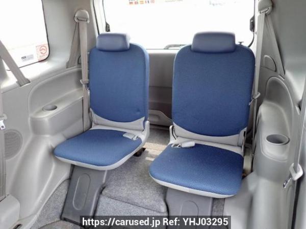 Used 2005 AT toyota sienta NCP81G Image[17]