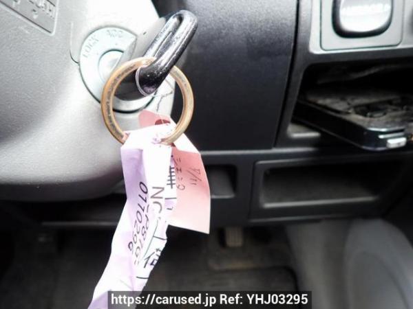 Used 2005 AT toyota sienta NCP81G Image[27]