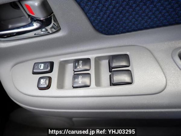 Used 2005 AT toyota sienta NCP81G Image[29]